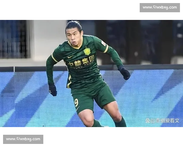 4 外援对决！国安 2-1 逆转云南，张玉宁替补造 2 球 + 法比奥制胜